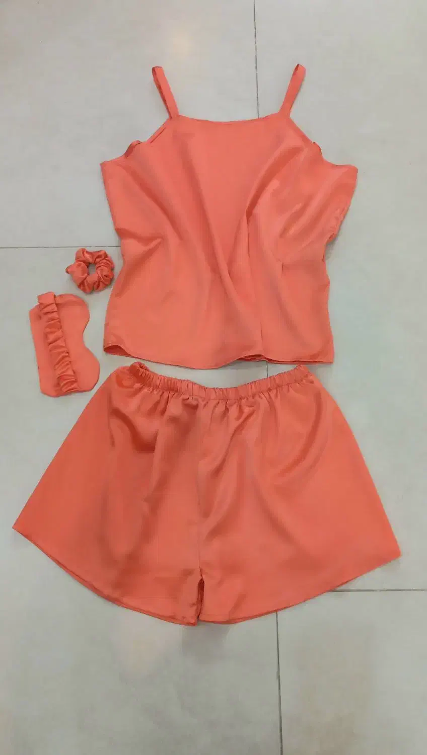 تولیدی لباس خواب ساتن ۴ تیکه|لباس|کاشان, زیارتی|دیوار