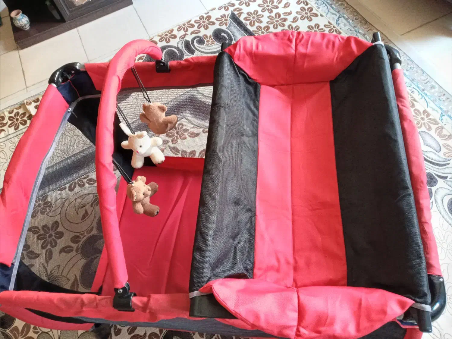 تخت و پارک چهار کاره|تخت و صندلی بچه|چهارباغ, |دیوار