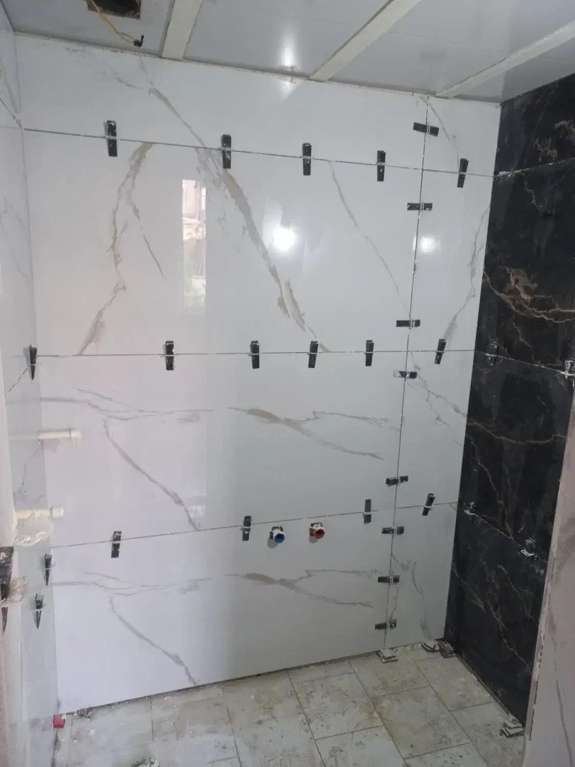 کاشی کاری کاشیکاری سنگ کار سیمانکاری سرامیک کاربنا|خدمات پیشه و مهارت|تهران, جیحون|دیوار