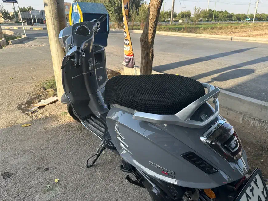 موتور طرح وسپا کویر|موتورسیکلت|اصفهان, دارک|دیوار