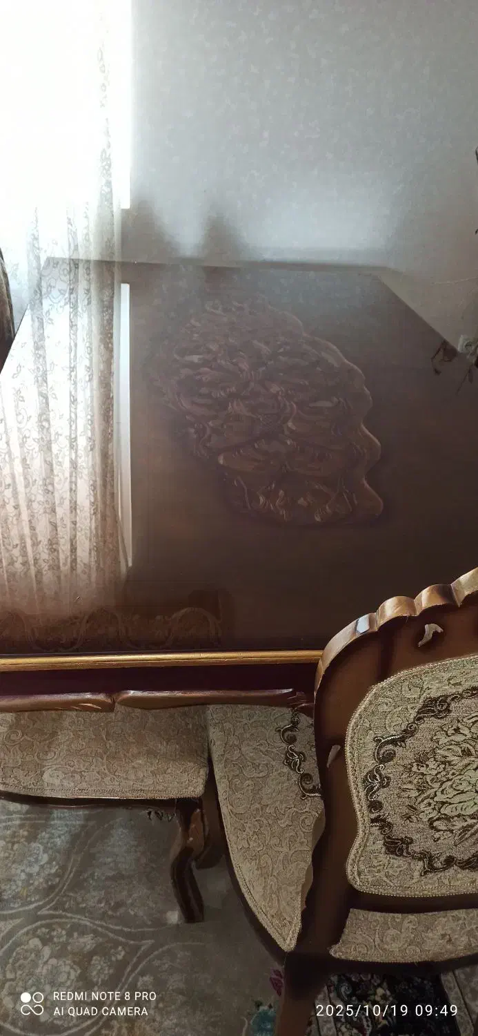 میز ناهاری خوری 8 نفره کاملا سالم|میز و صندلی غذاخوری|رشت, یخسازی|دیوار