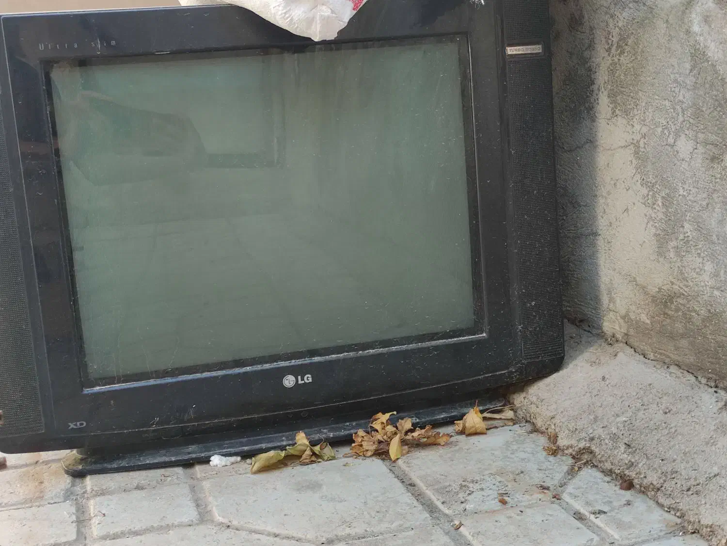 تلویزیون LG|تلویزیون و پروژکتور|شیراز, گچی|دیوار