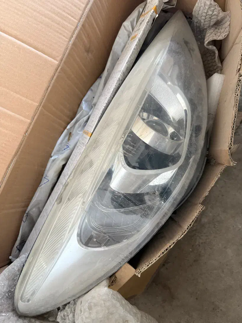 چراغ جلو 207|قطعات یدکی و لوازم جانبی|خمینیشهر, |دیوار