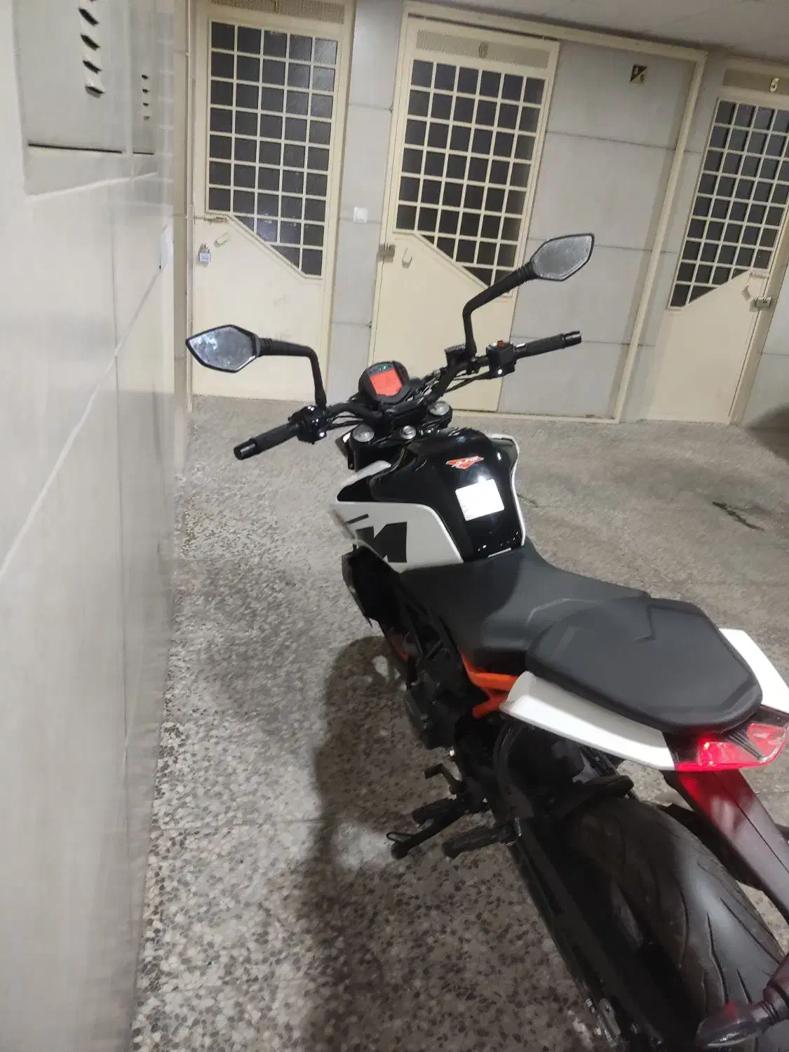 KTM DUOK 250 ABS|موتورسیکلت|شیراز, شهرک مخابرات|دیوار