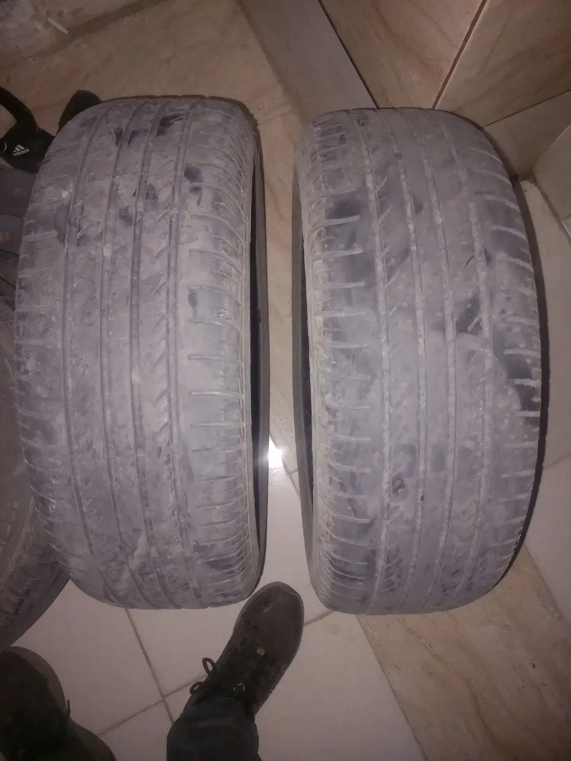 لاستیک کویر|قطعات یدکی و لوازم جانبی|الیگودرز, |دیوار