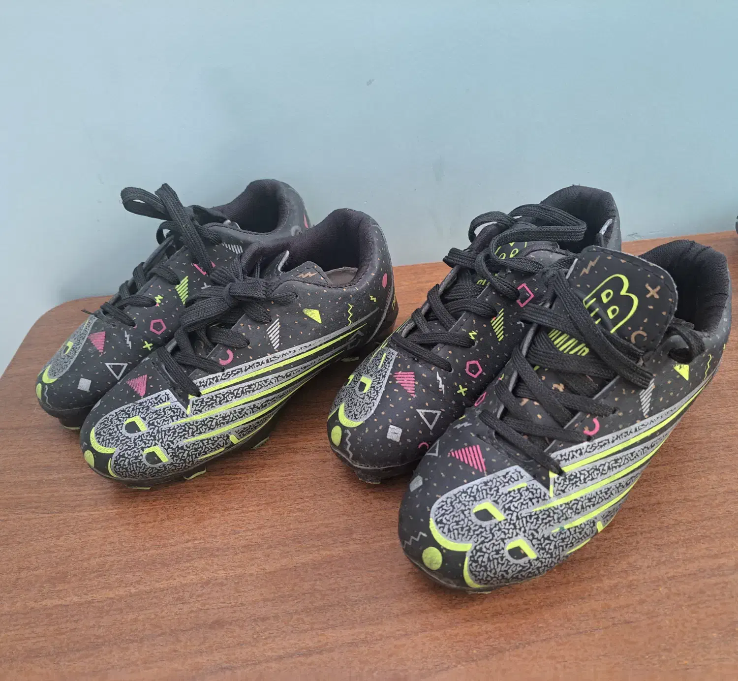 کفش فوتبال پسرانه|کیف، کفش، کمربند|گرگان, |دیوار