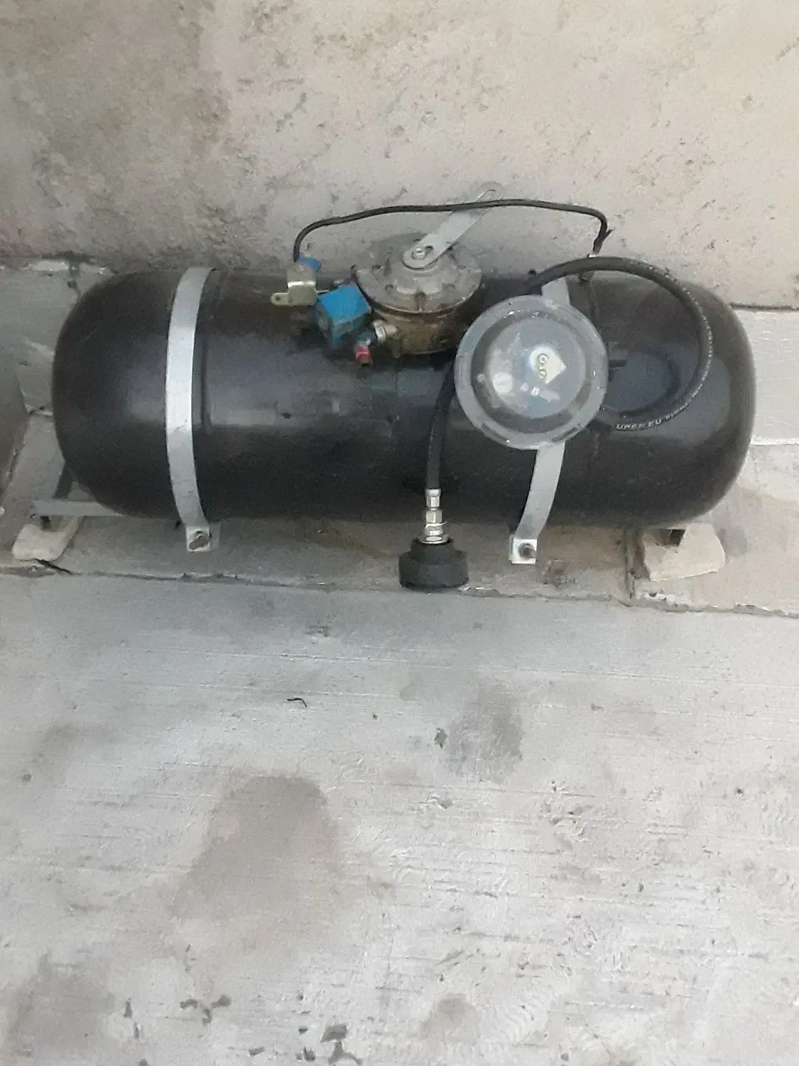 مخزن گاز ماشین پراید|قطعات یدکی و لوازم جانبی|ماهدشت, |دیوار