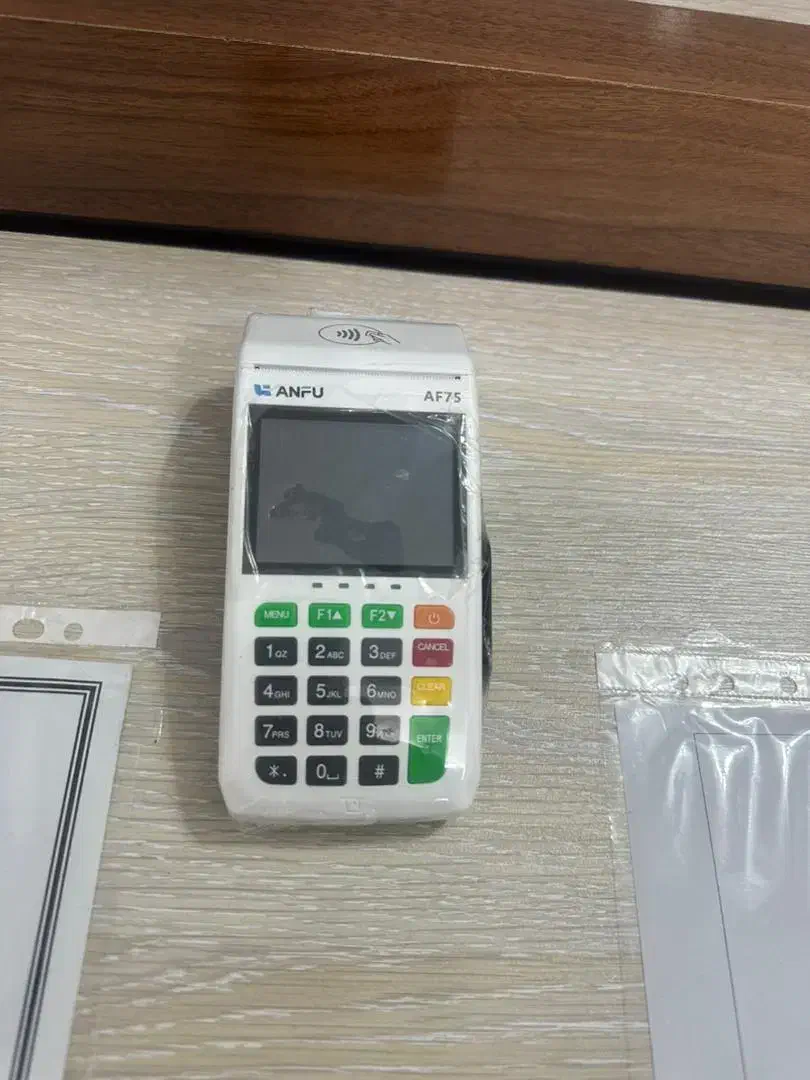 کارتخوان سیار/پوز بیسیم/ثابت و سیار دولتی|فروشگاه و مغازه|اصفهان, لیمجیر|دیوار