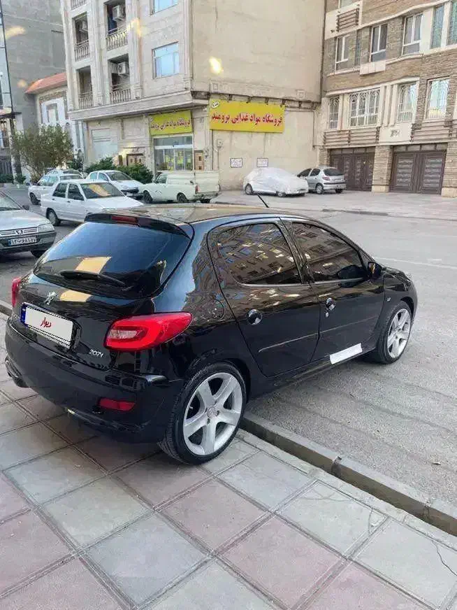 ۲۰۷ مدل ۱۴۰۳|خودرو سواری و وانت|اراک, |دیوار