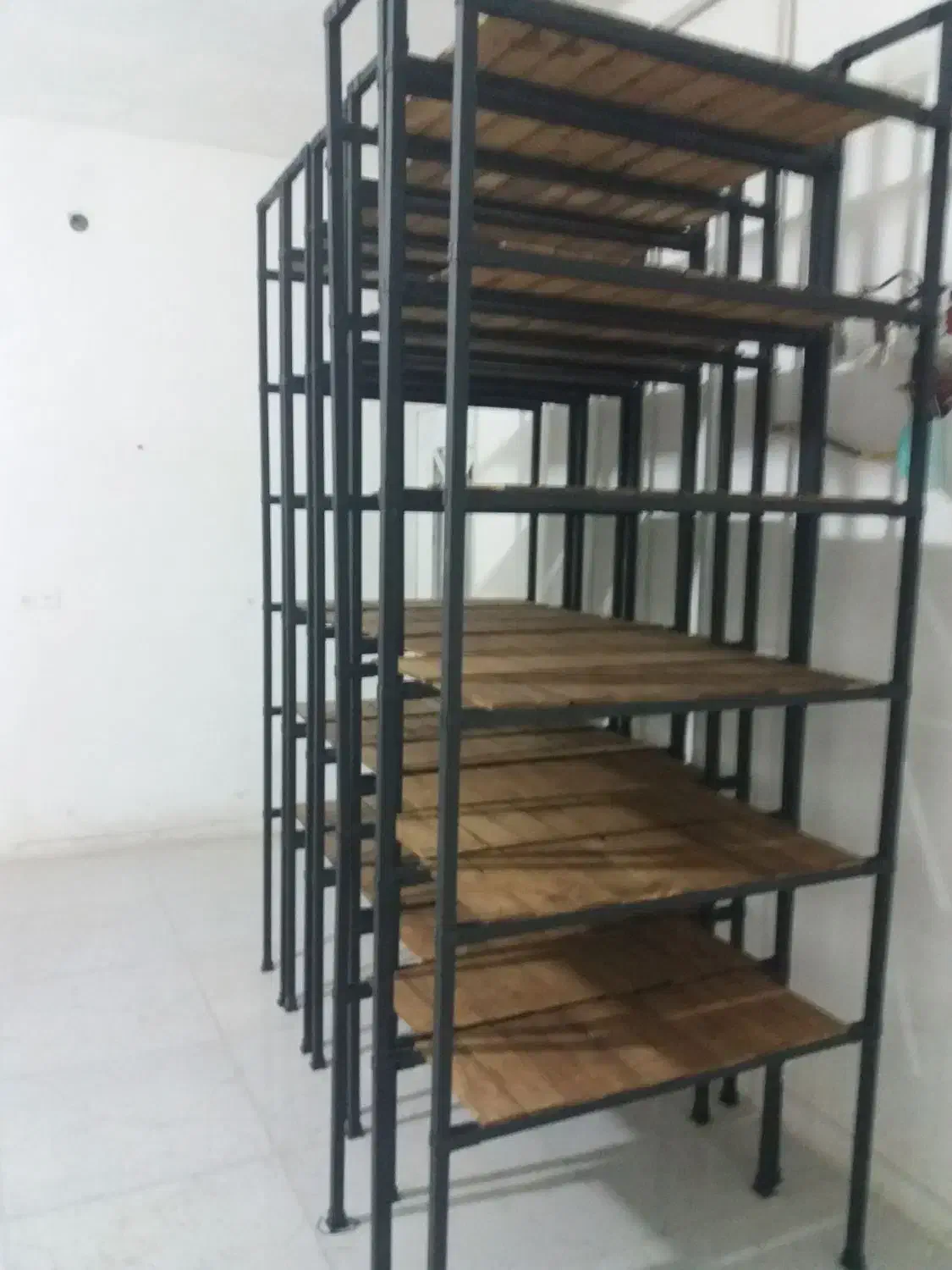 فروش قفسه نصف قیمت|کتابخانه، شلف، قفسه‌های دیواری|نورآباد, |دیوار