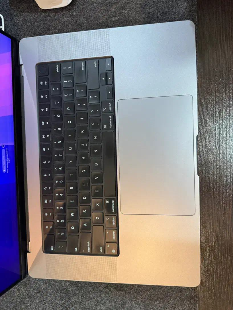 MacBook Pro m1 16 inch همراه با mouse logi g602|رایانه همراه|تهران, توحید|دیوار