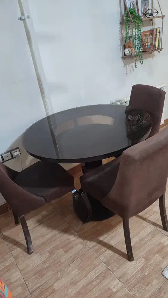 ناهارخوری با سه صندلی|میز و صندلی غذاخوری|قزوین, |دیوار