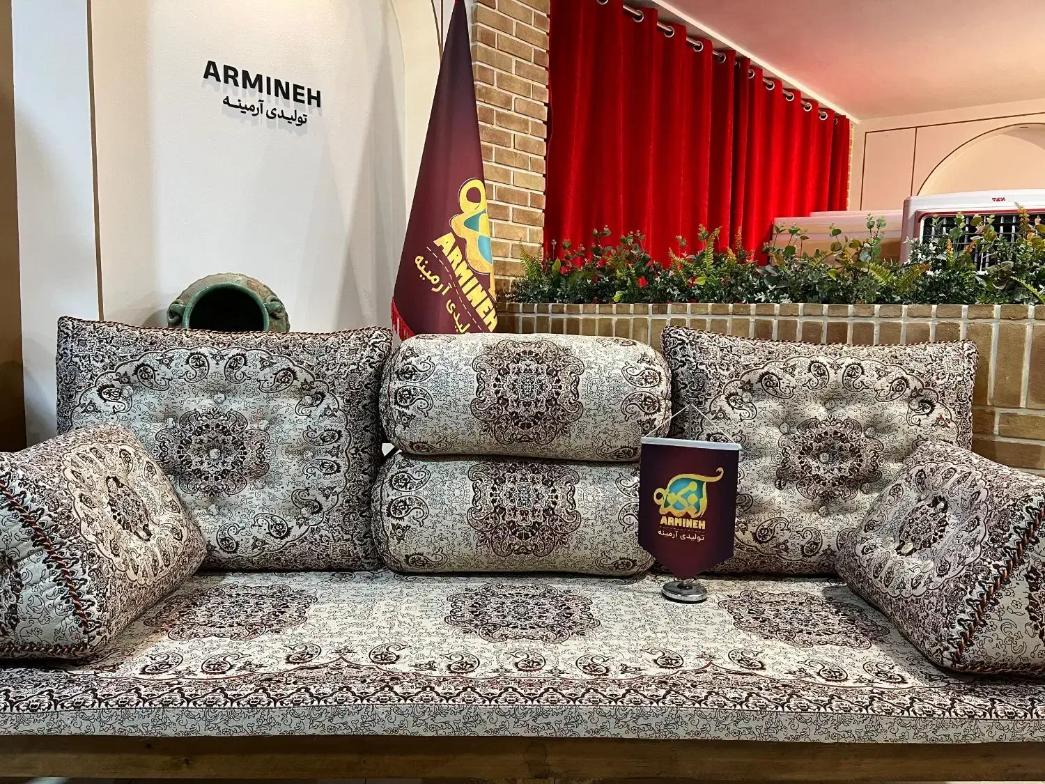 ترمه شقایق طرح نسترن شکفته شاهنشین|پشتی|تهران, دژکام|دیوار