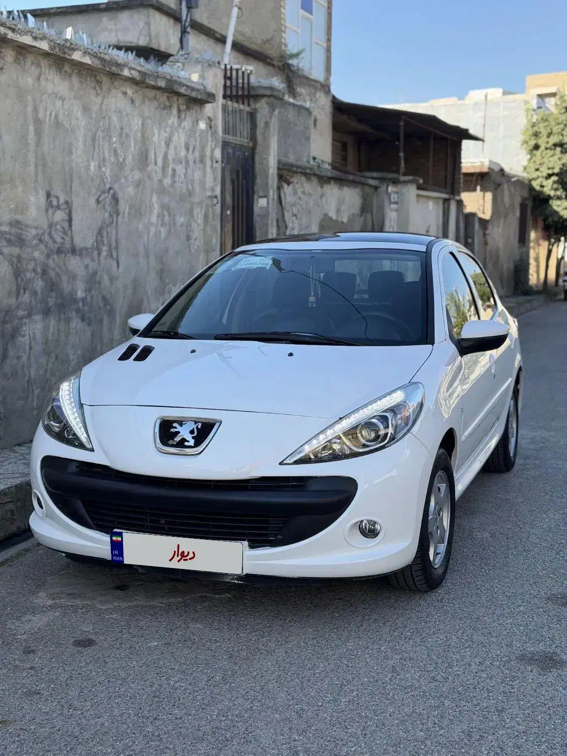 ۲۰۷ مدل ۴۰۲ پانا|خودرو سواری و وانت|آزادشهر, |دیوار