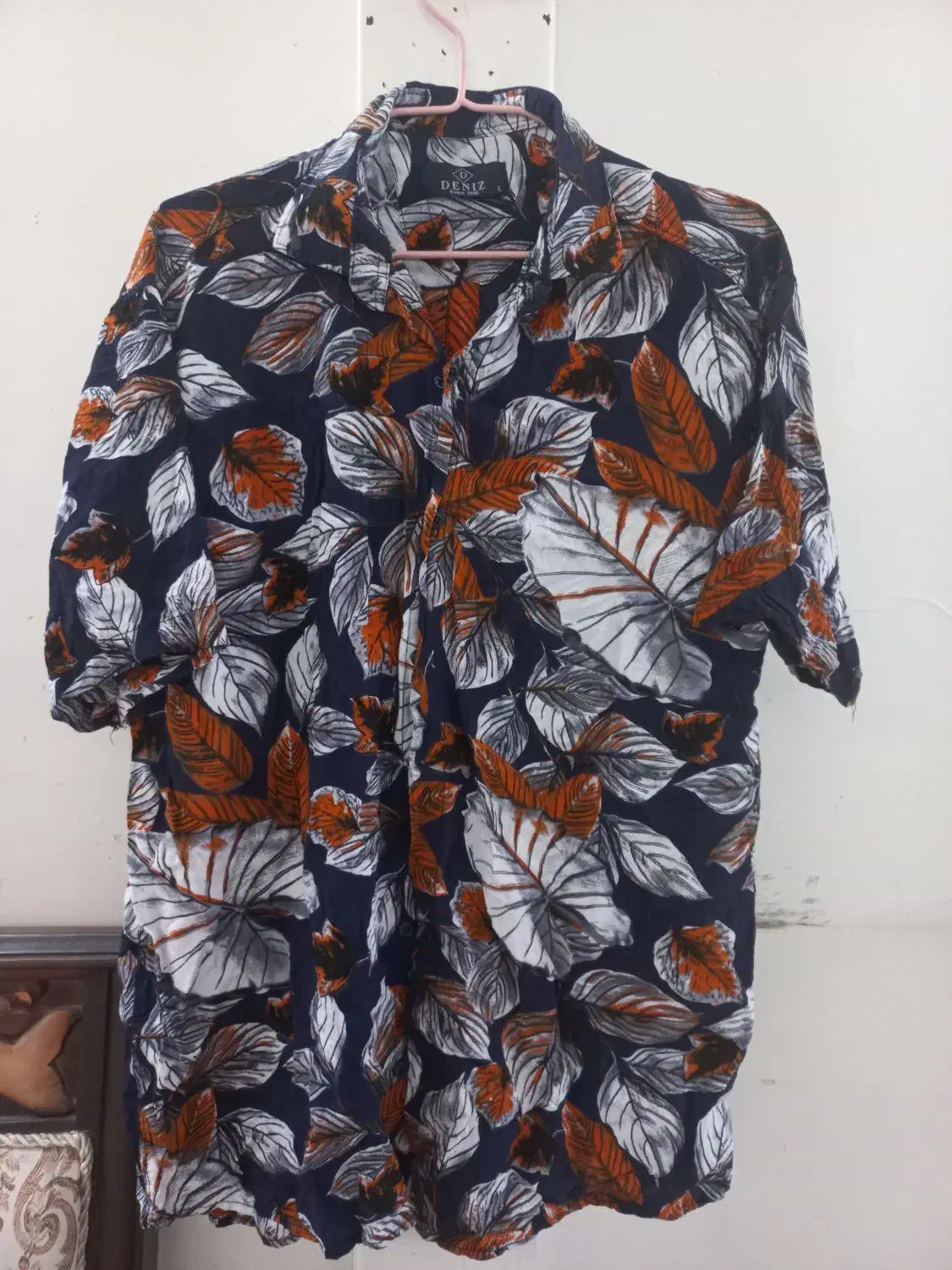 شومیز|لباس|اصفهان, ستار|دیوار