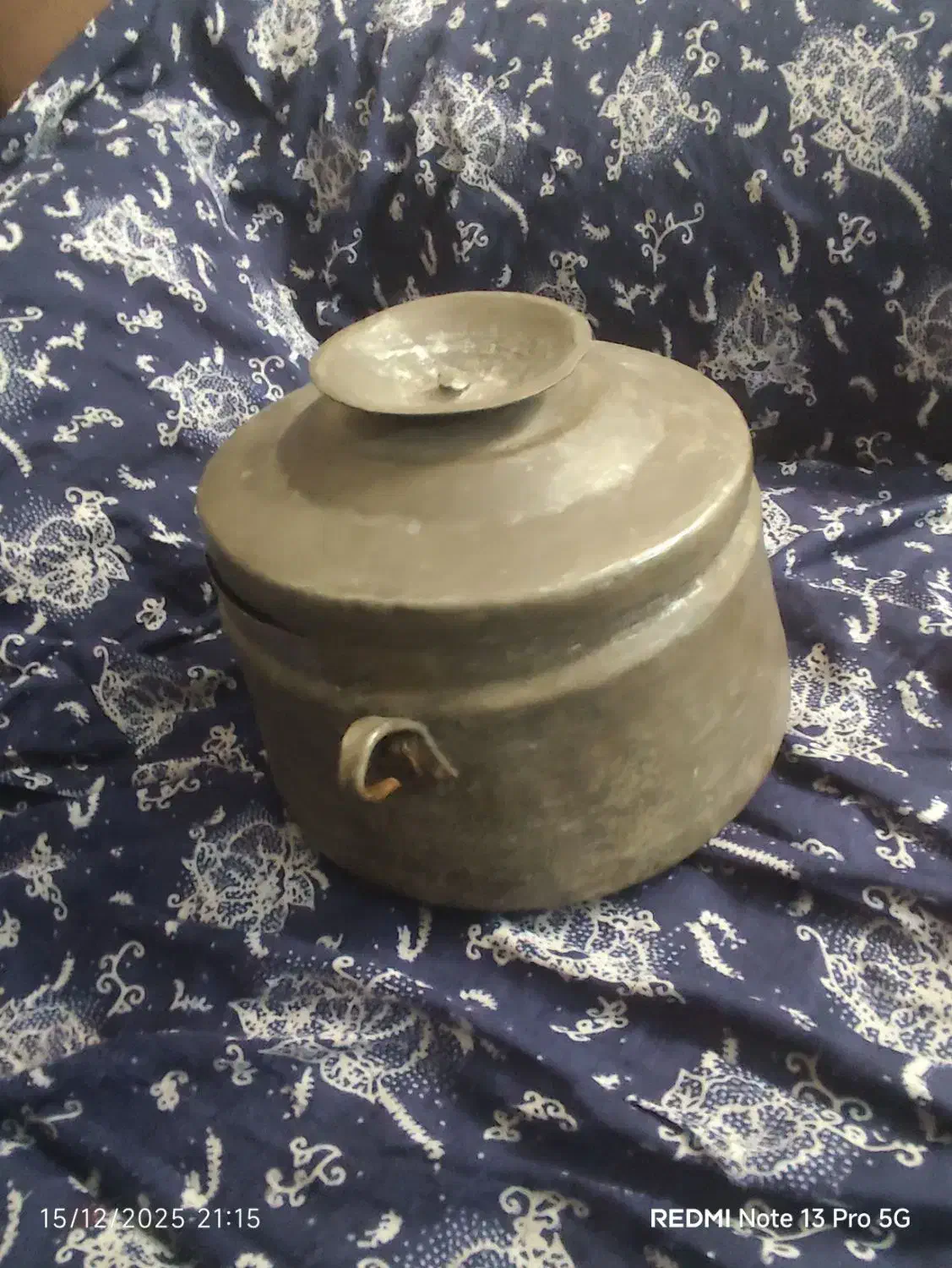 ظرف مسی قدیمی واصل|کلکسیون اشیاء عتیقه|اندیشه, اندیشه فاز ۵|دیوار