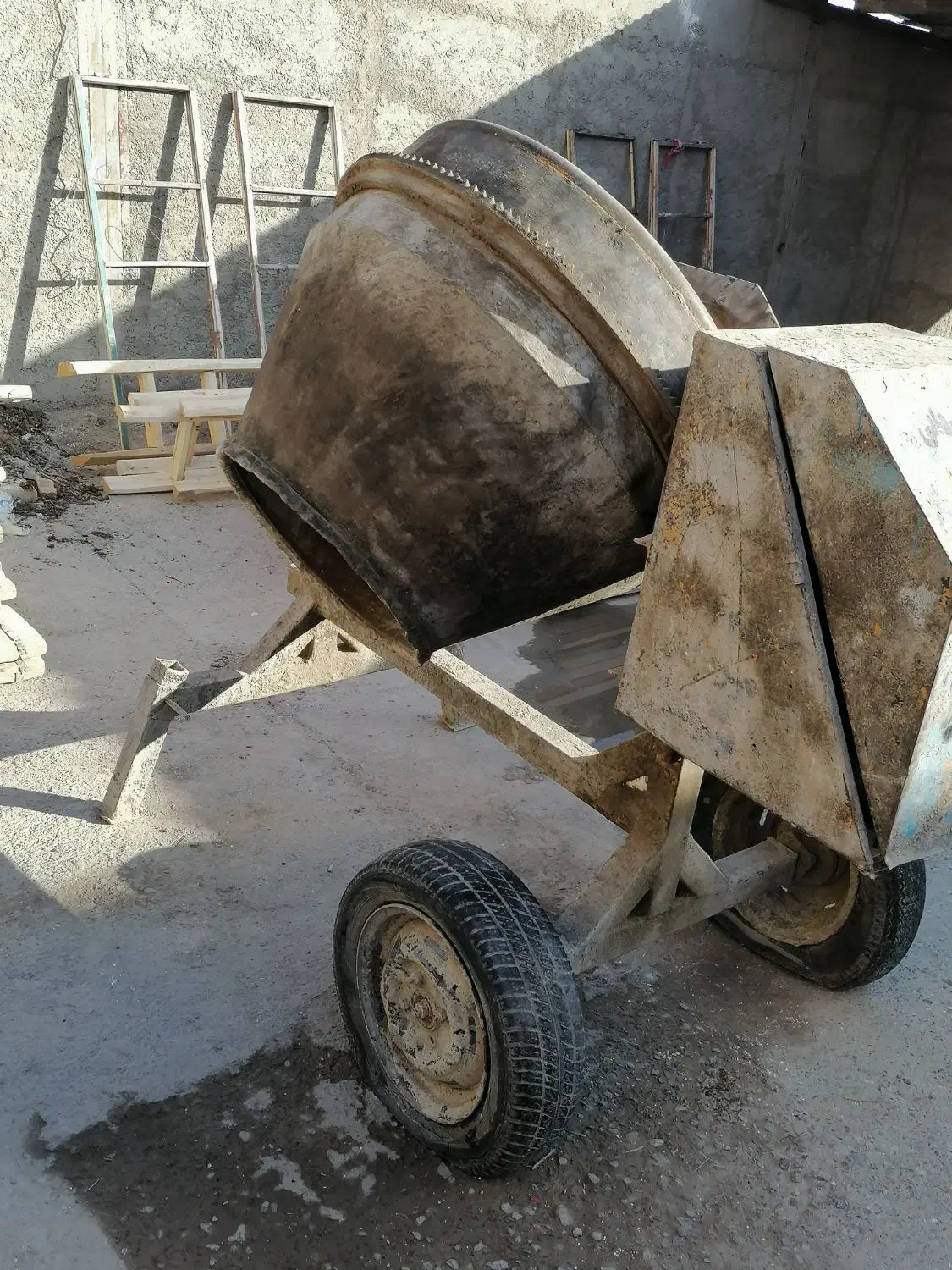 میکسرر  و بتونیرر|مصالح و تجهیزات ساختمان|قزوین, |دیوار