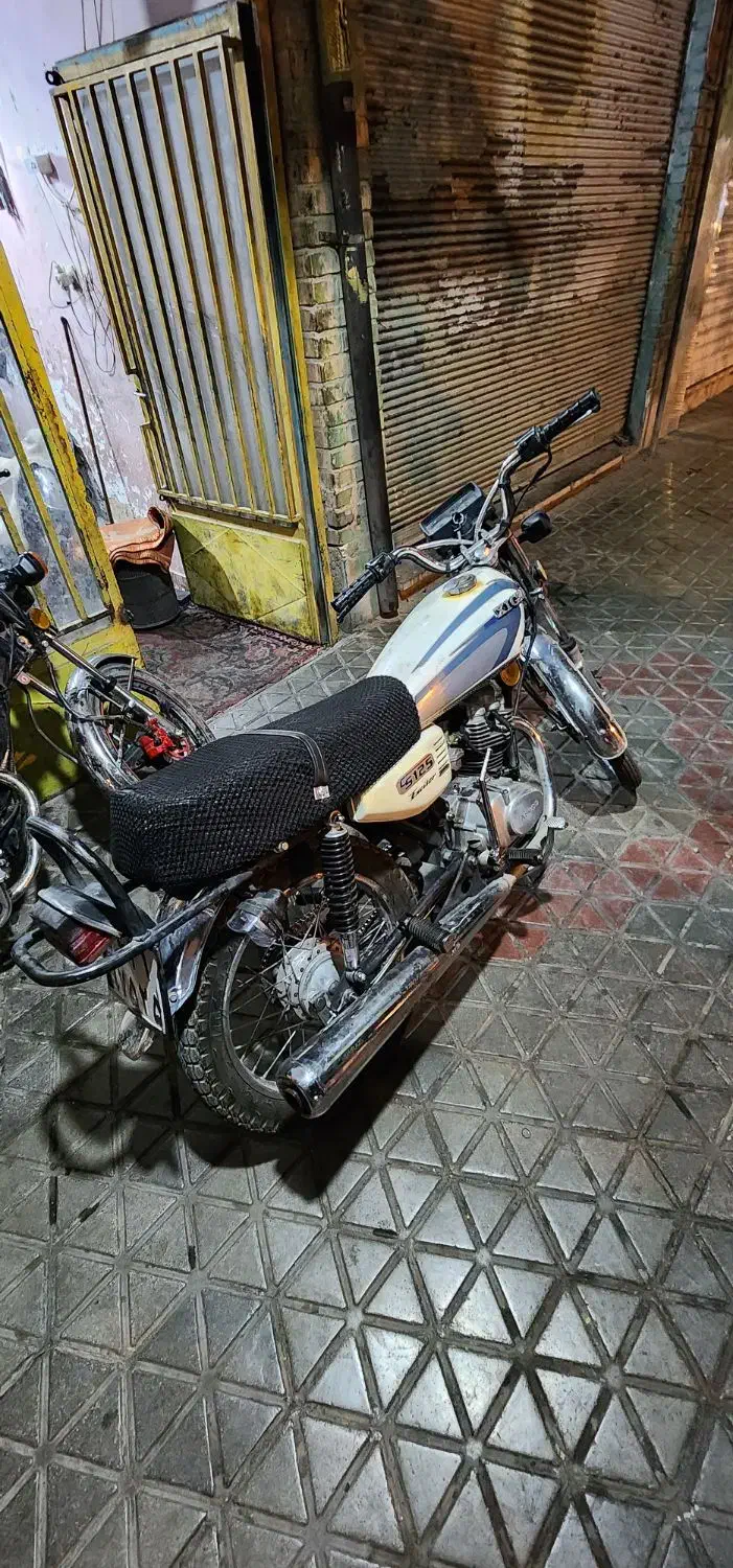 موتور هندا ۱۲۵ زیگما|موتورسیکلت|نجفآباد, امیرآباد|دیوار