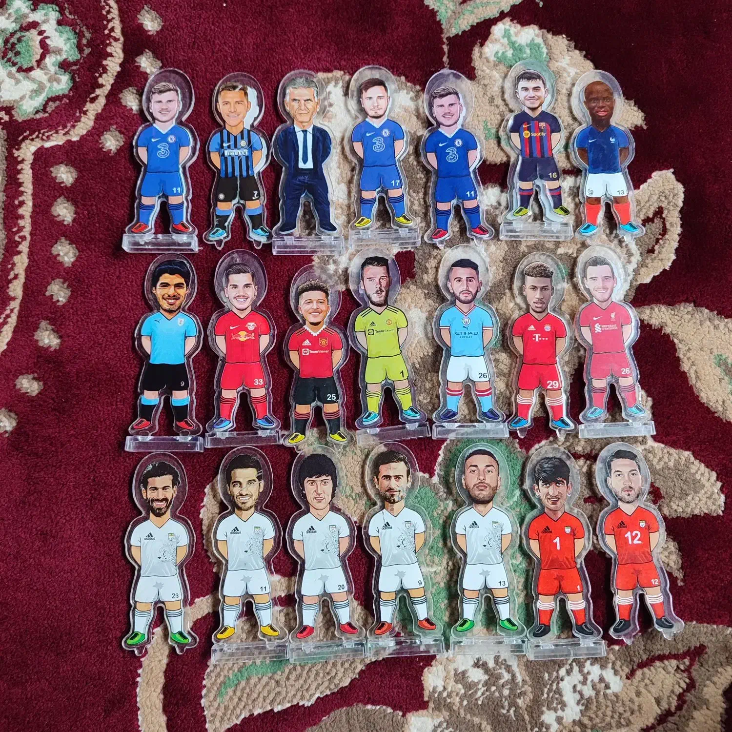 فیگور کیمدی|کلکسیون و سرگرمی|شیراز, لب آب|دیوار