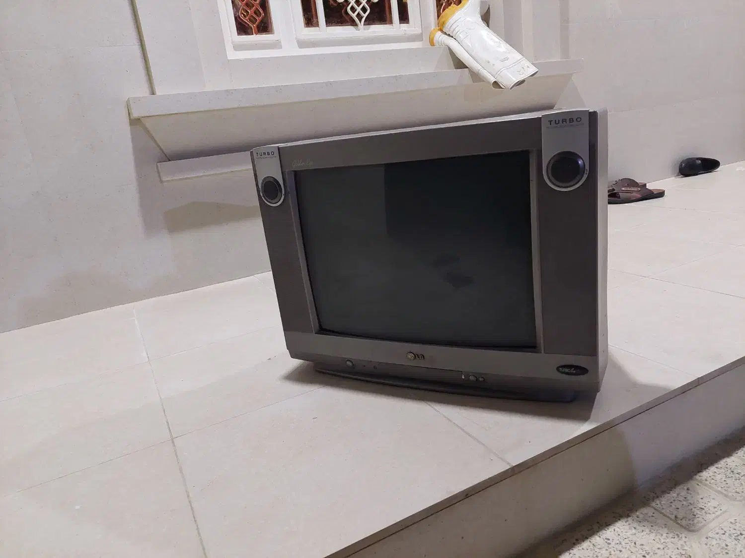 تلویزیون|تلویزیون و پروژکتور|بهبهان, |دیوار