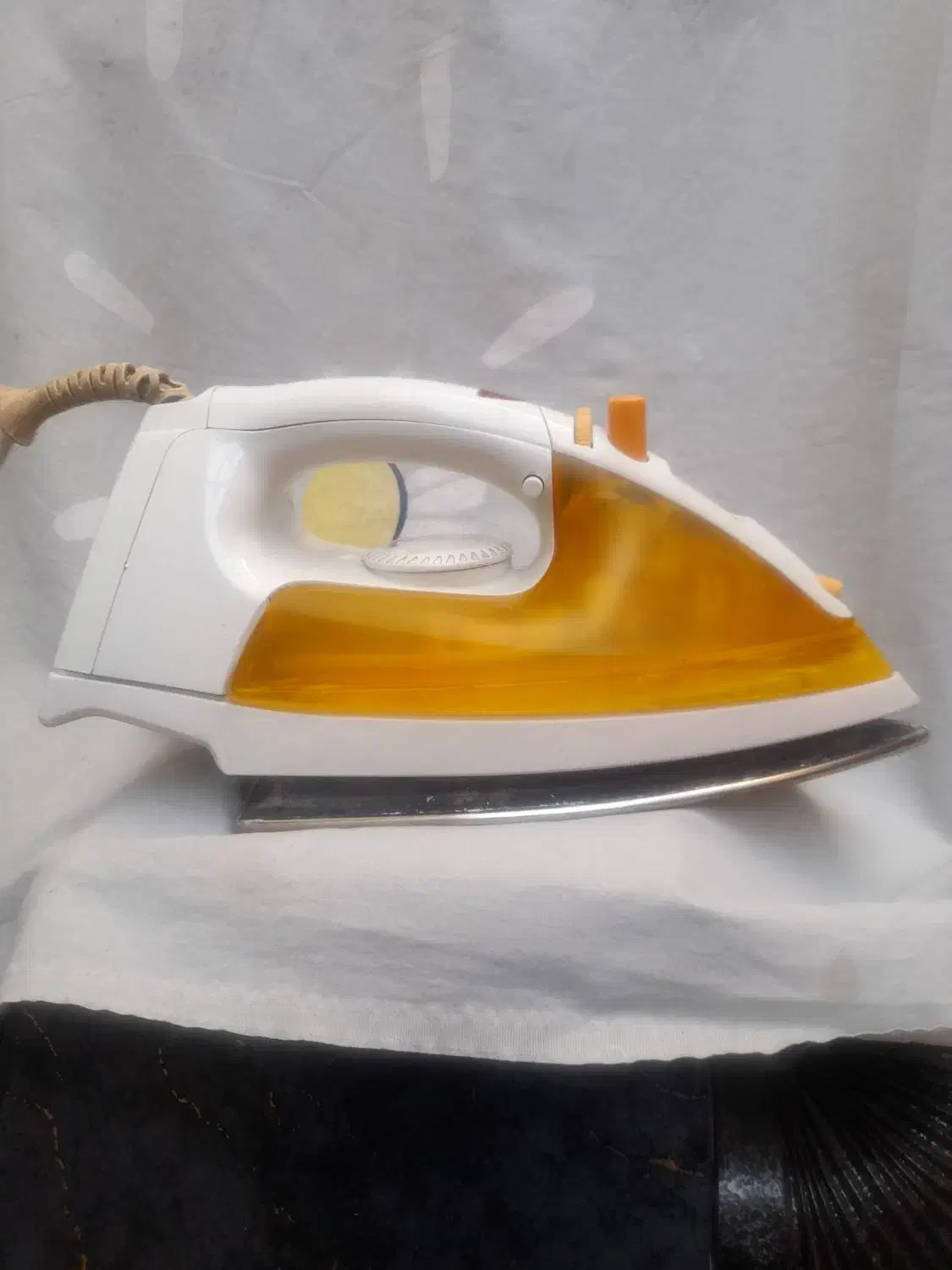 اتو بخار سانی|اتو و لوازم اتو|مشهد, دانشجو|دیوار