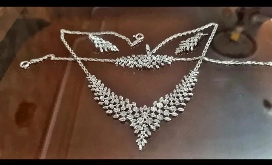 طلا|جواهرات|همدان, |دیوار