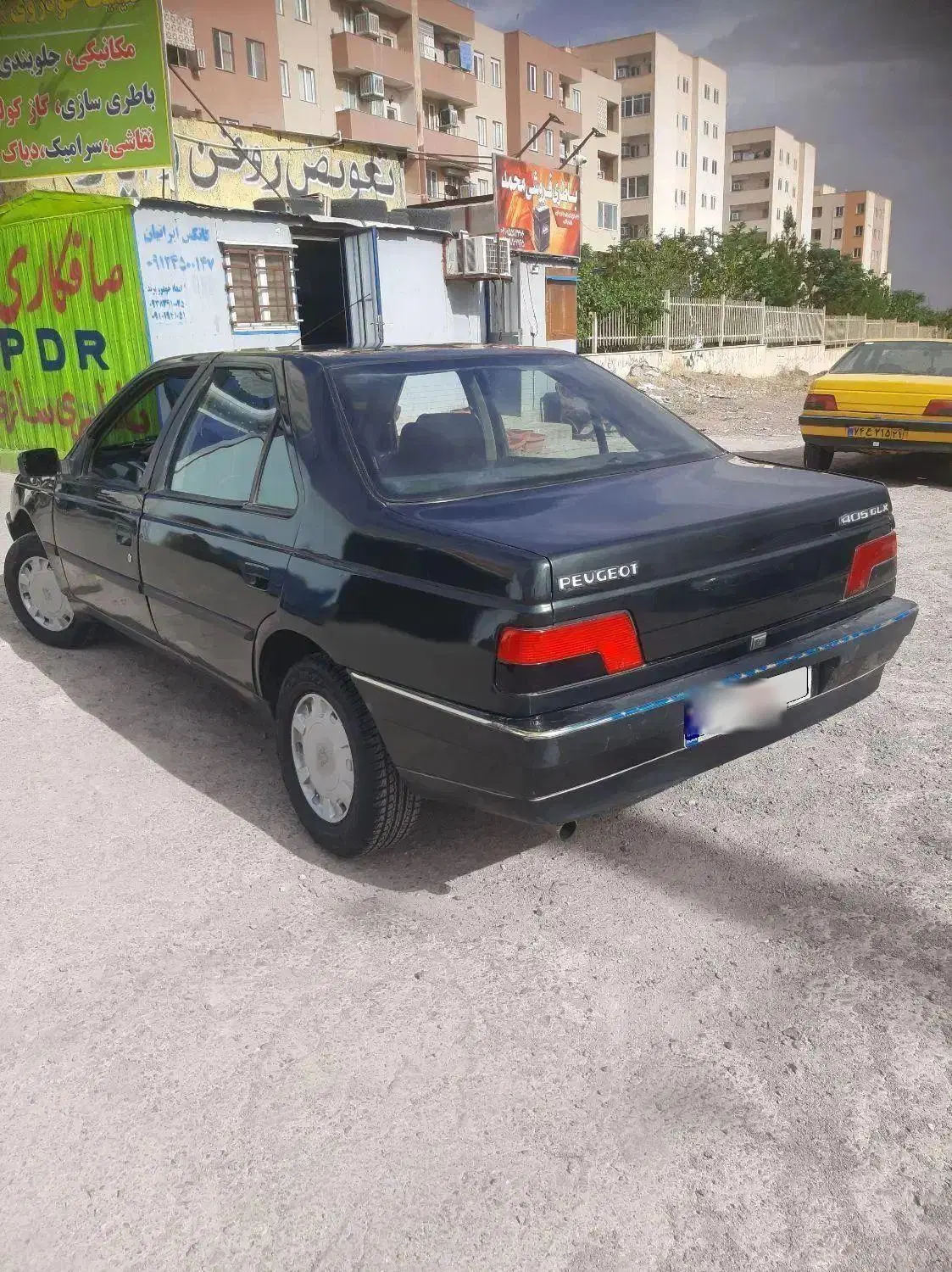 پژو 405GLX1800I|خودرو سواری و وانت|پرند, فاز ۵|دیوار