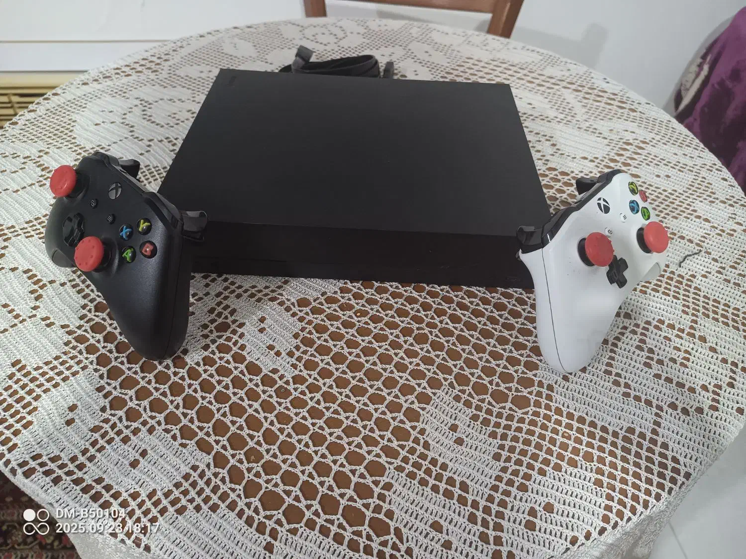 XBOX ONE X|کنسول، بازی ویدئویی و آنلاین|ساری, |دیوار