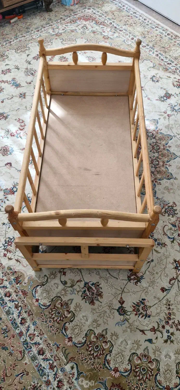 گهواره چوبی|تخت و صندلی بچه|پاکدشت, پاکدشت (مامازند)|دیوار
