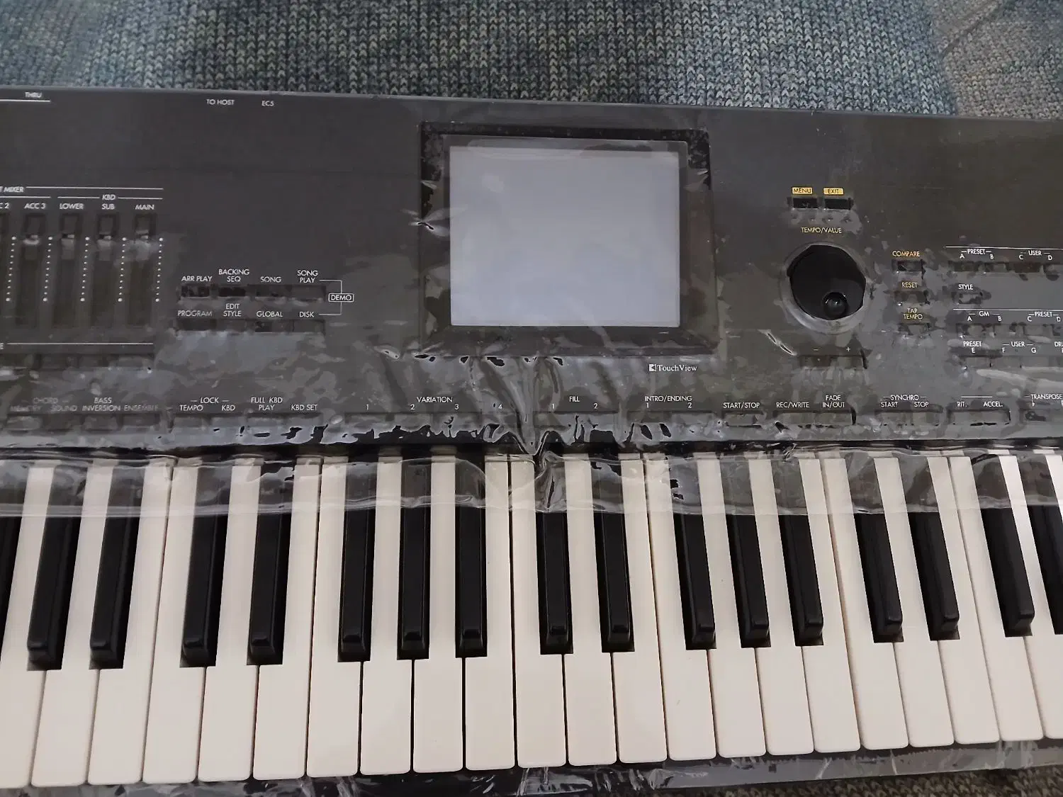 کرگ i30korg|پیانو، کیبورد، آکاردئون|باقرشهر, |دیوار