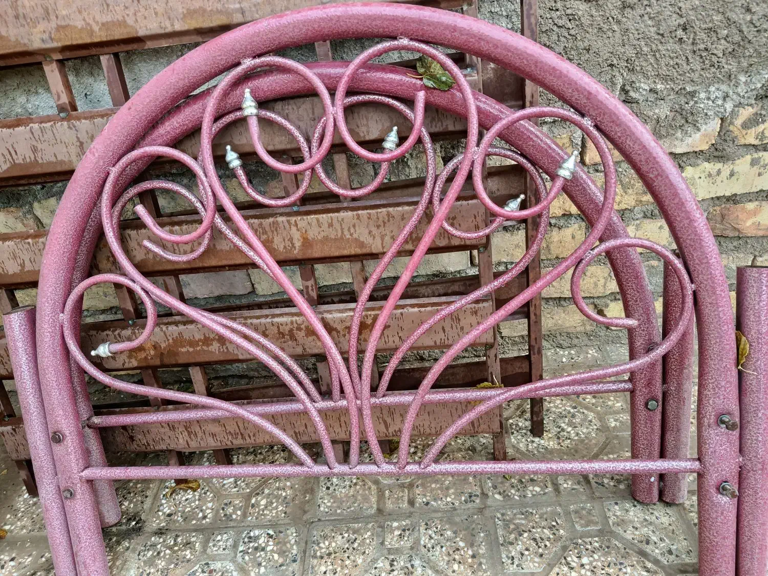 تخت فرفوژه|تخت و سرویس خواب|شهرضا, |دیوار