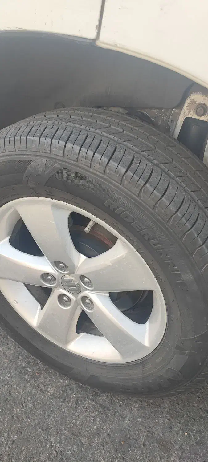 لاستیک بارز 235/65/17|قطعات یدکی و لوازم جانبی|شیراز, آزادی|دیوار