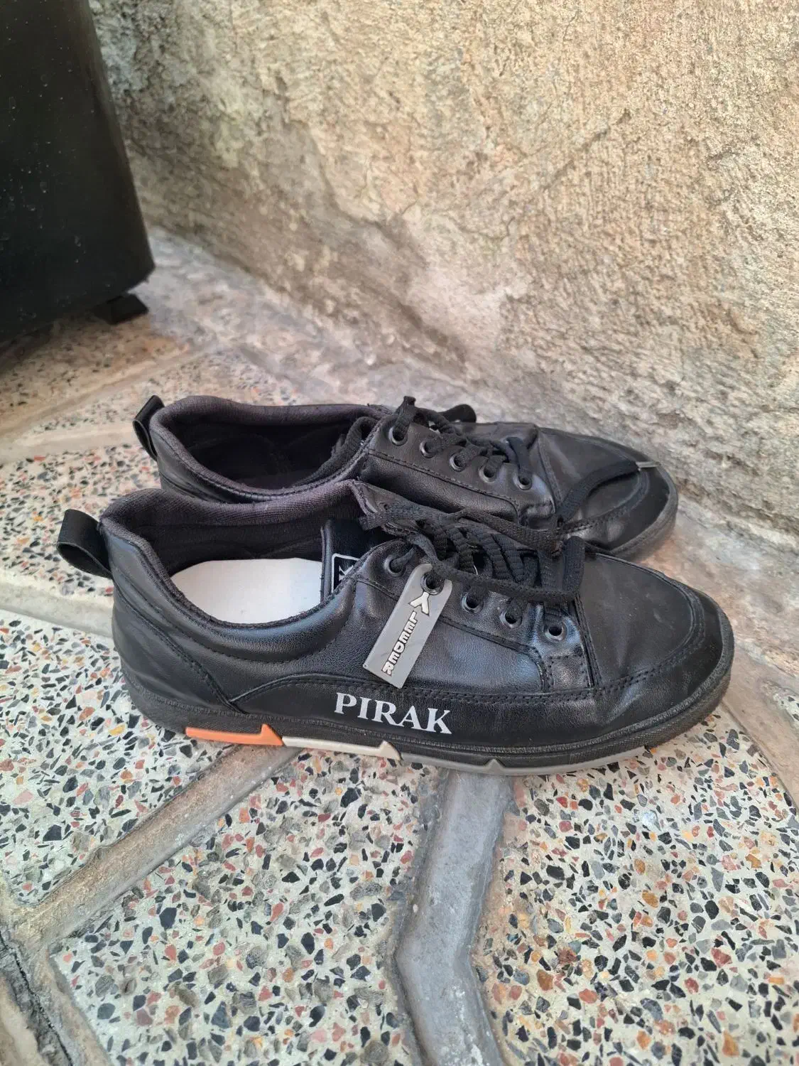 کفش|کفش و لباس بچه|کوهدشت, |دیوار