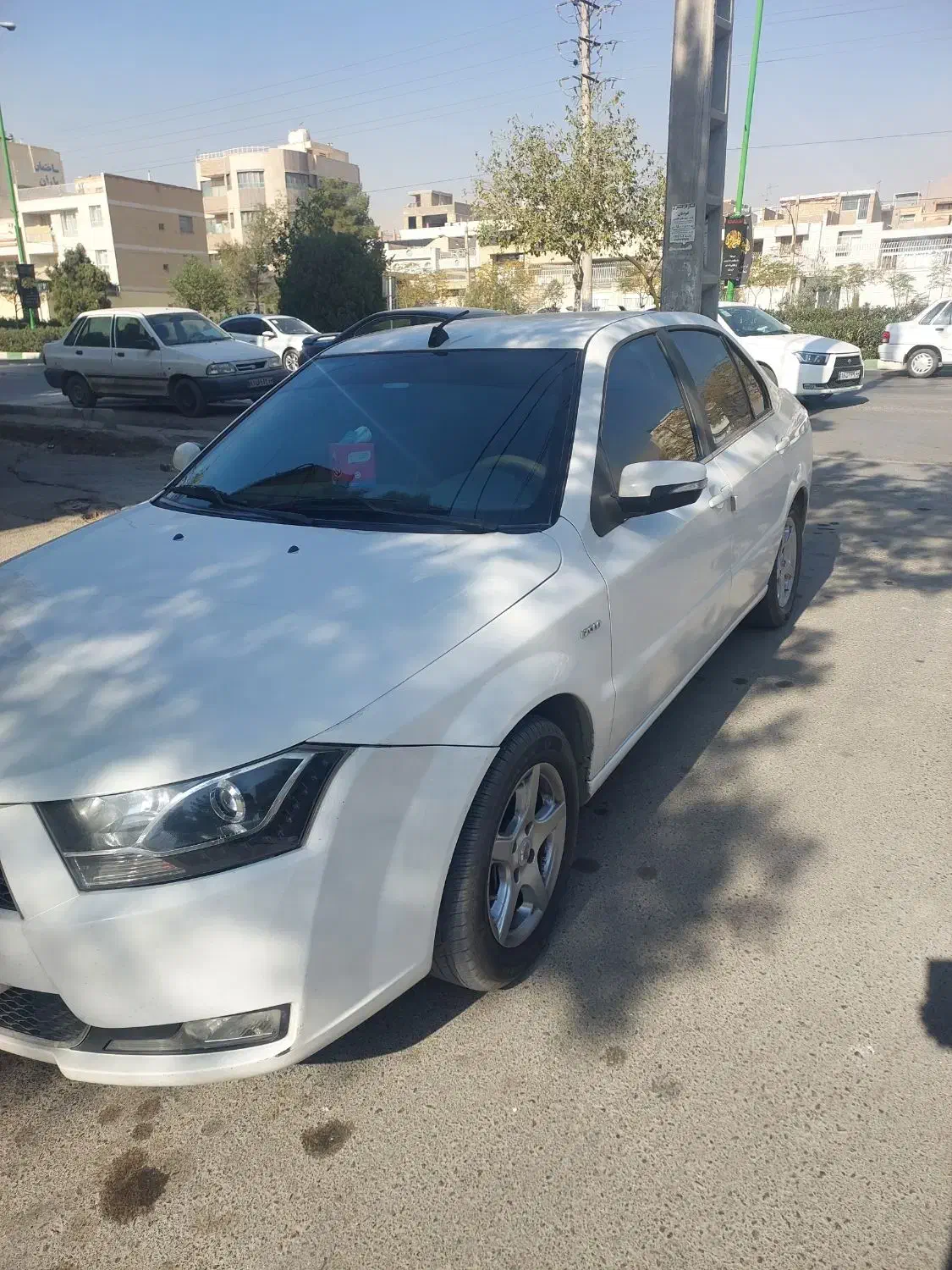 دنا|خودرو سواری و وانت|خمینیشهر, |دیوار