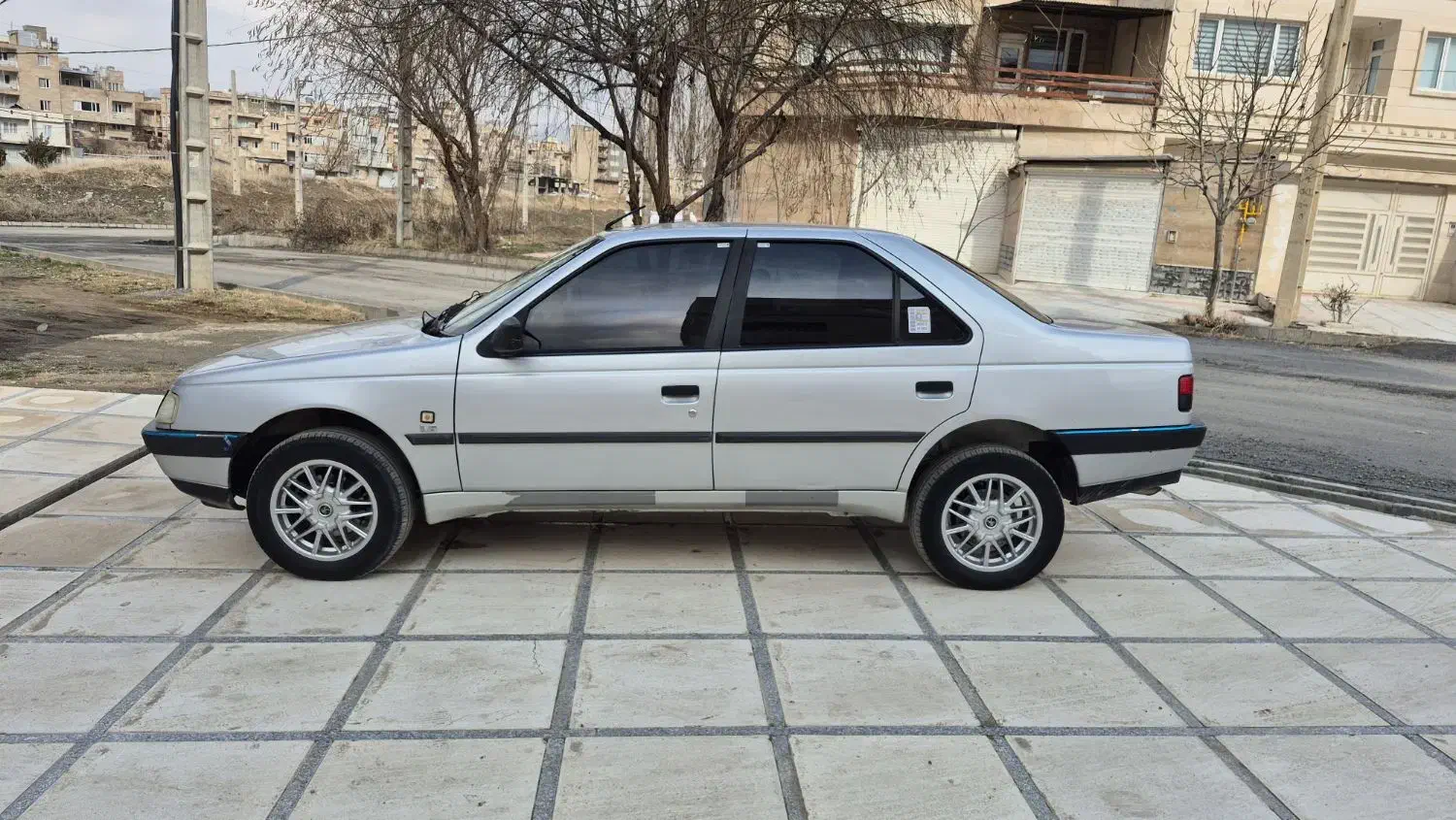 پژو ۴۰۵ مدل ۹۸|خودرو سواری و وانت|مریوان, |دیوار