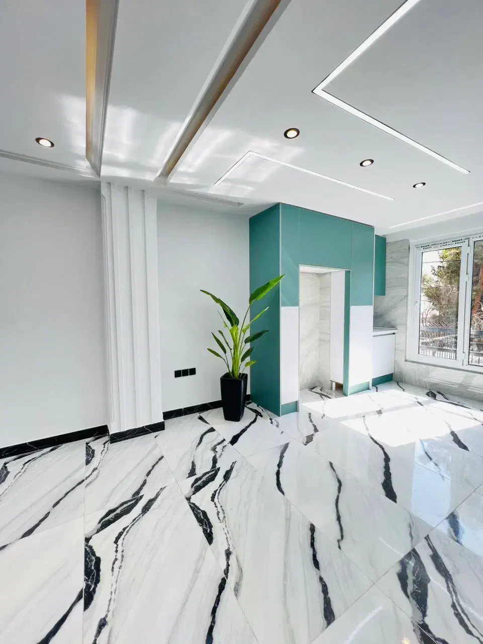 70متر/رو به نما/نورگیر/حیاط اختصاصی/پارکینگ سندی|فروش آپارتمان|تهران, مهرآباد جنوبی|دیوار