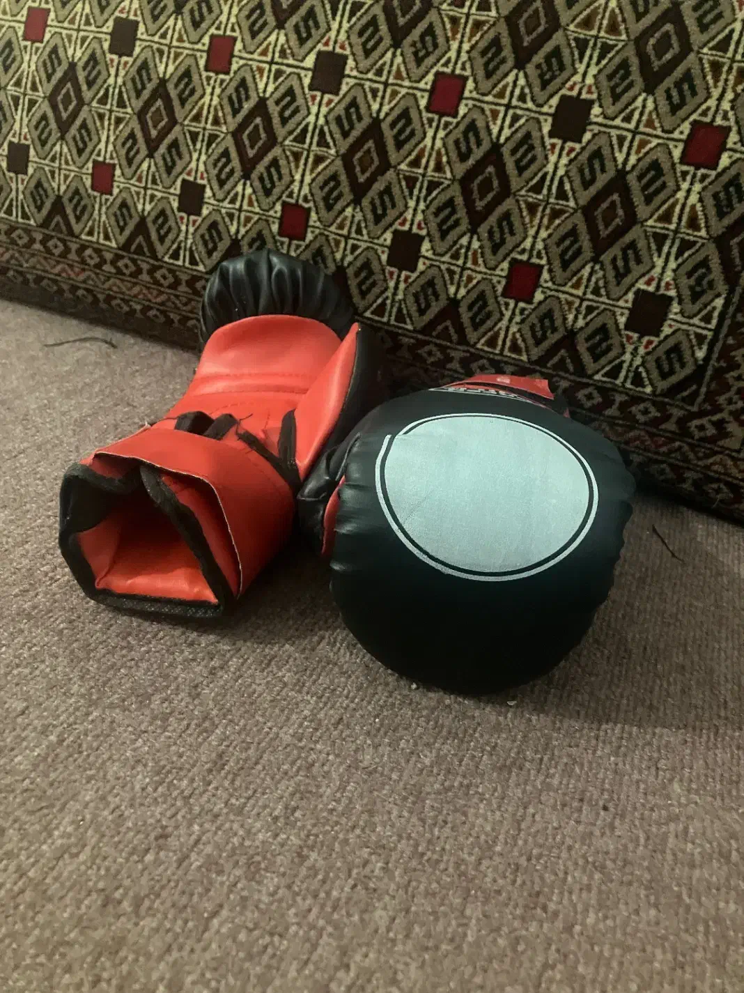 دستکش بوکس|تجهیزات ورزشی|گنبد کاووس, |دیوار