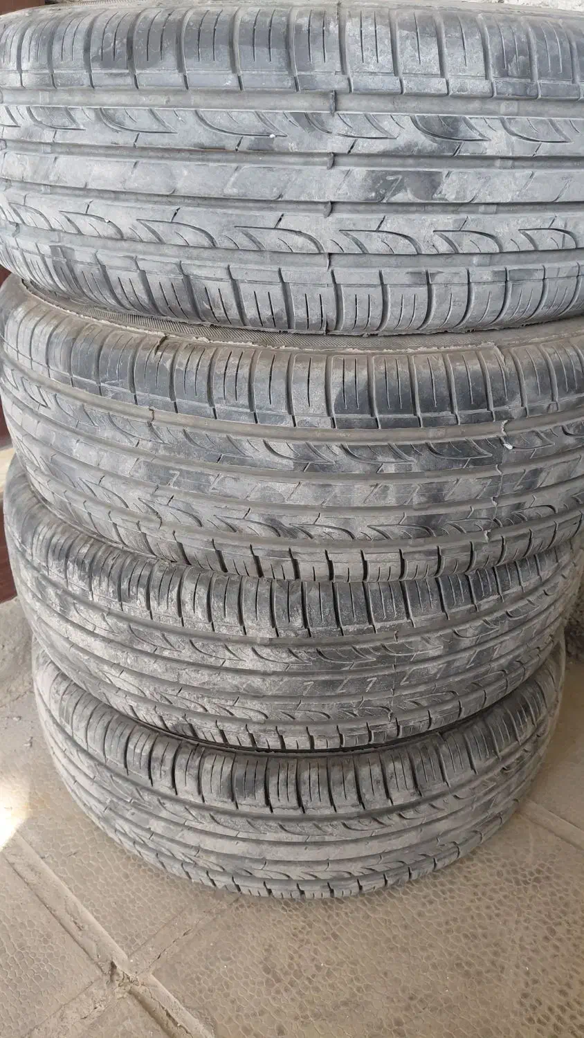 ۴ عدد لاستیک صفر|قطعات یدکی و لوازم جانبی|لیکک, |دیوار