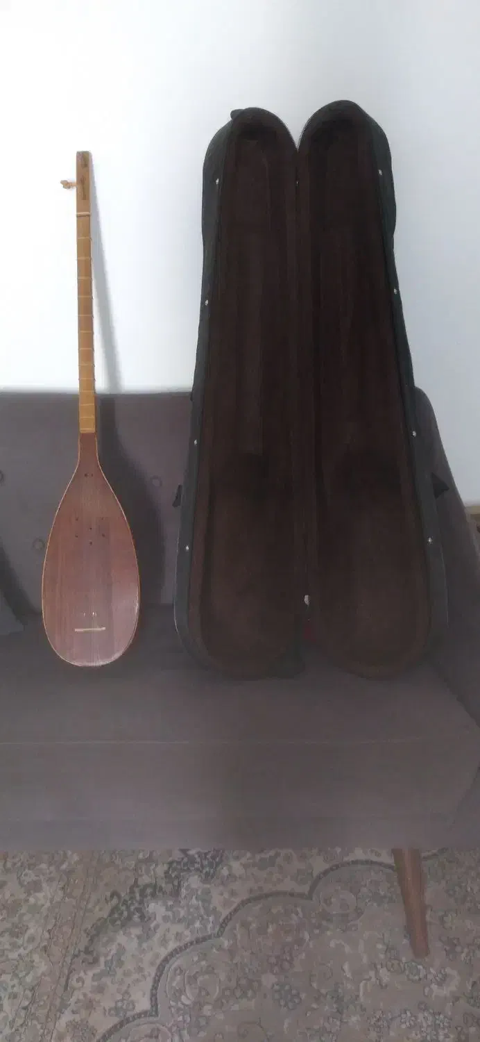 تنبور چمنی|سازهای سنتی|ملارد, |دیوار