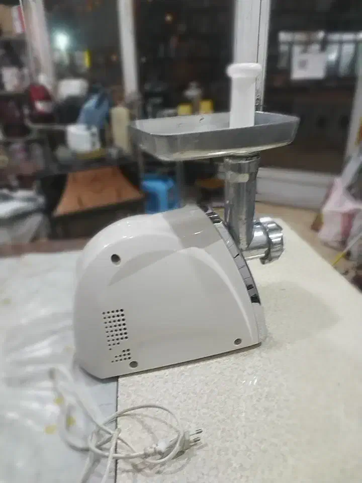 چرخگوشت|خردکن، آسیاب، غذاساز|خوی, |دیوار