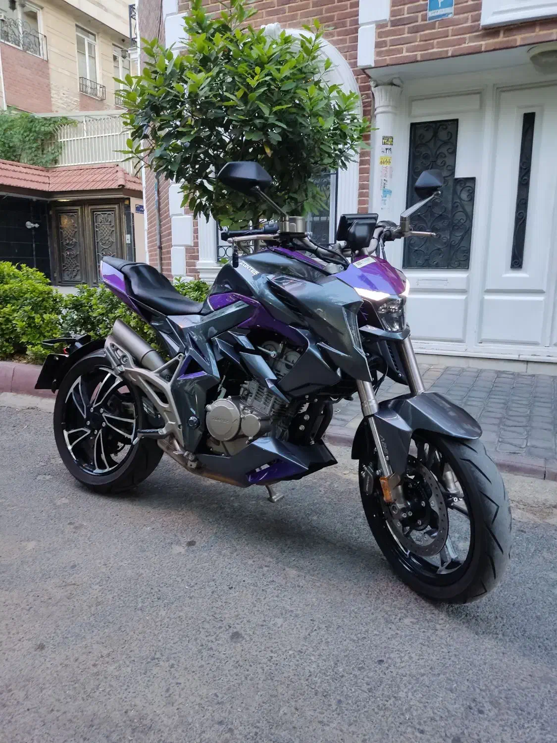 موتور زونتس Z4r 250 خشک عروسک|موتورسیکلت|قم, منبع آب|دیوار