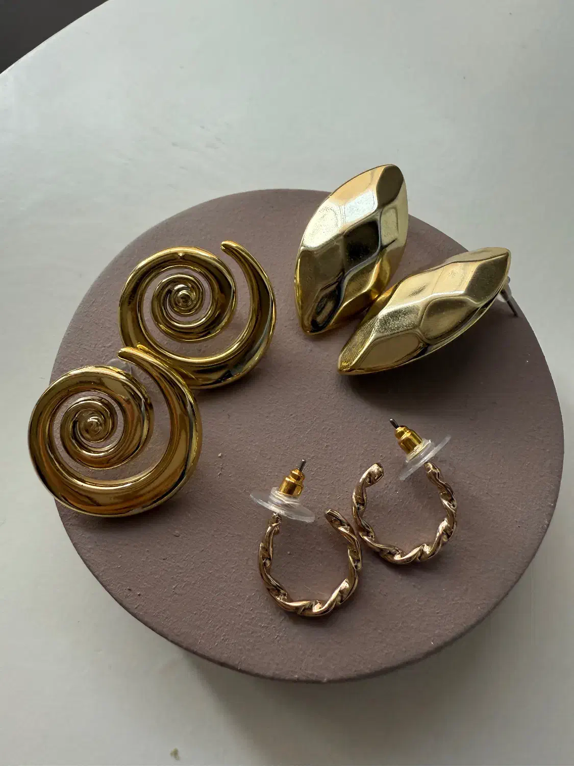 گوشواره های رنگ ثابت|بدلیجات|تبریز, |دیوار