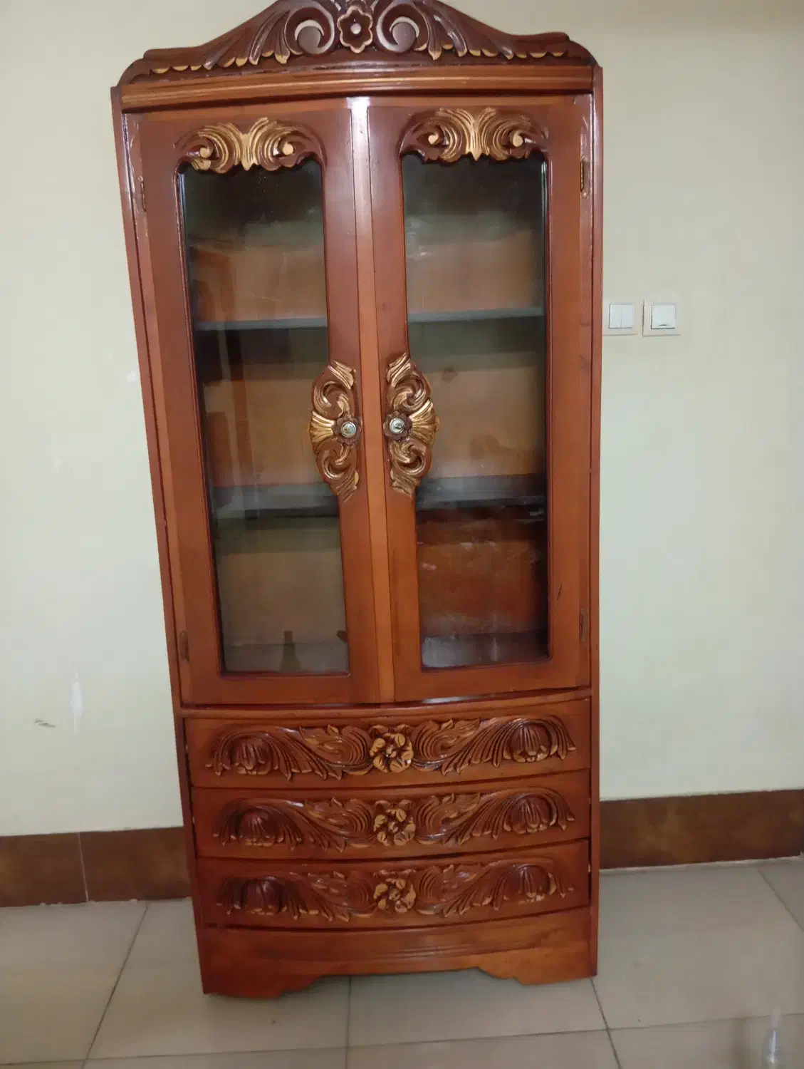 فروش بوفه چوبی در حدنو|بوفه، ویترین، کنسول|شیراز, پانصد دستگاه ارتش|دیوار