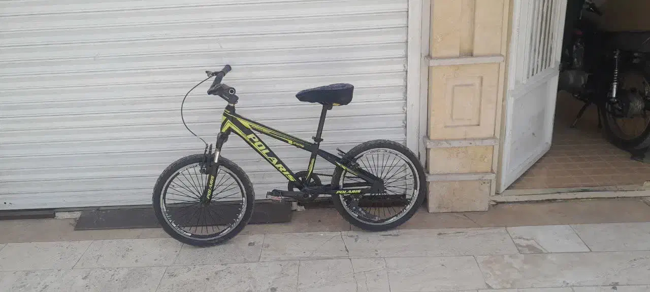 دوچرخه ۲۰ کاملا سالم تمیز|دوچرخه، اسکیت، اسکوتر|قم, قلعه کامکار|دیوار