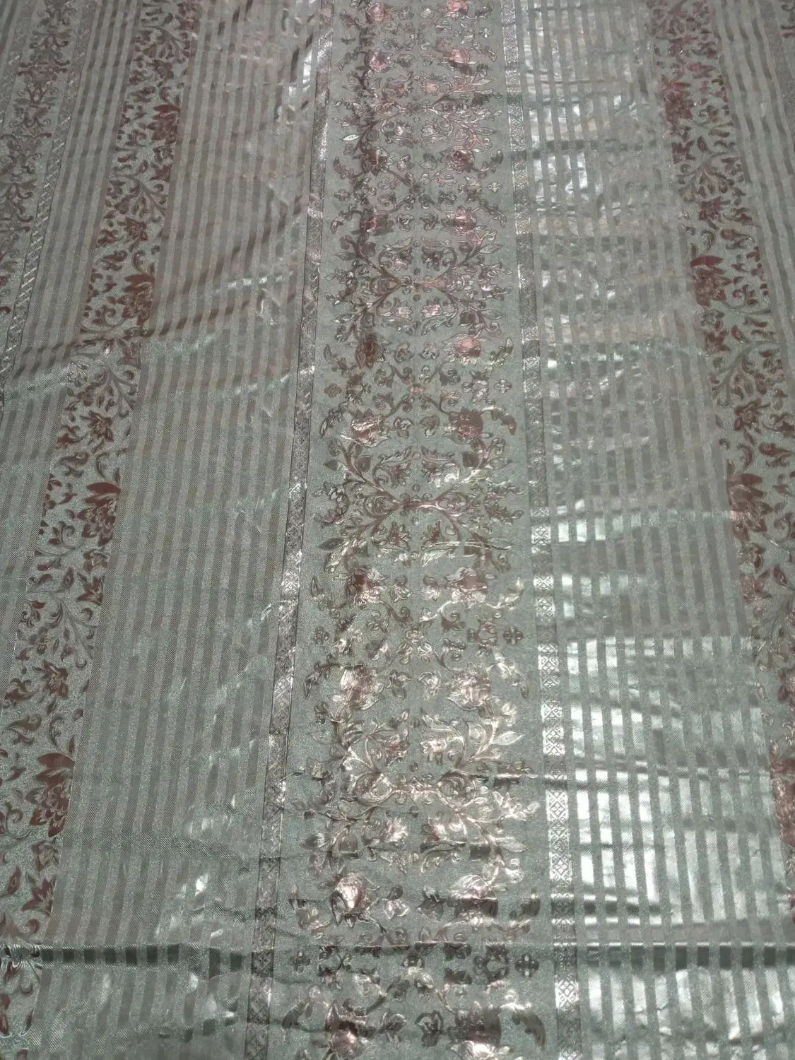 سفره طلایی|سفره، حوله، دستمال آشپزخانه|کرمانشاه, |دیوار