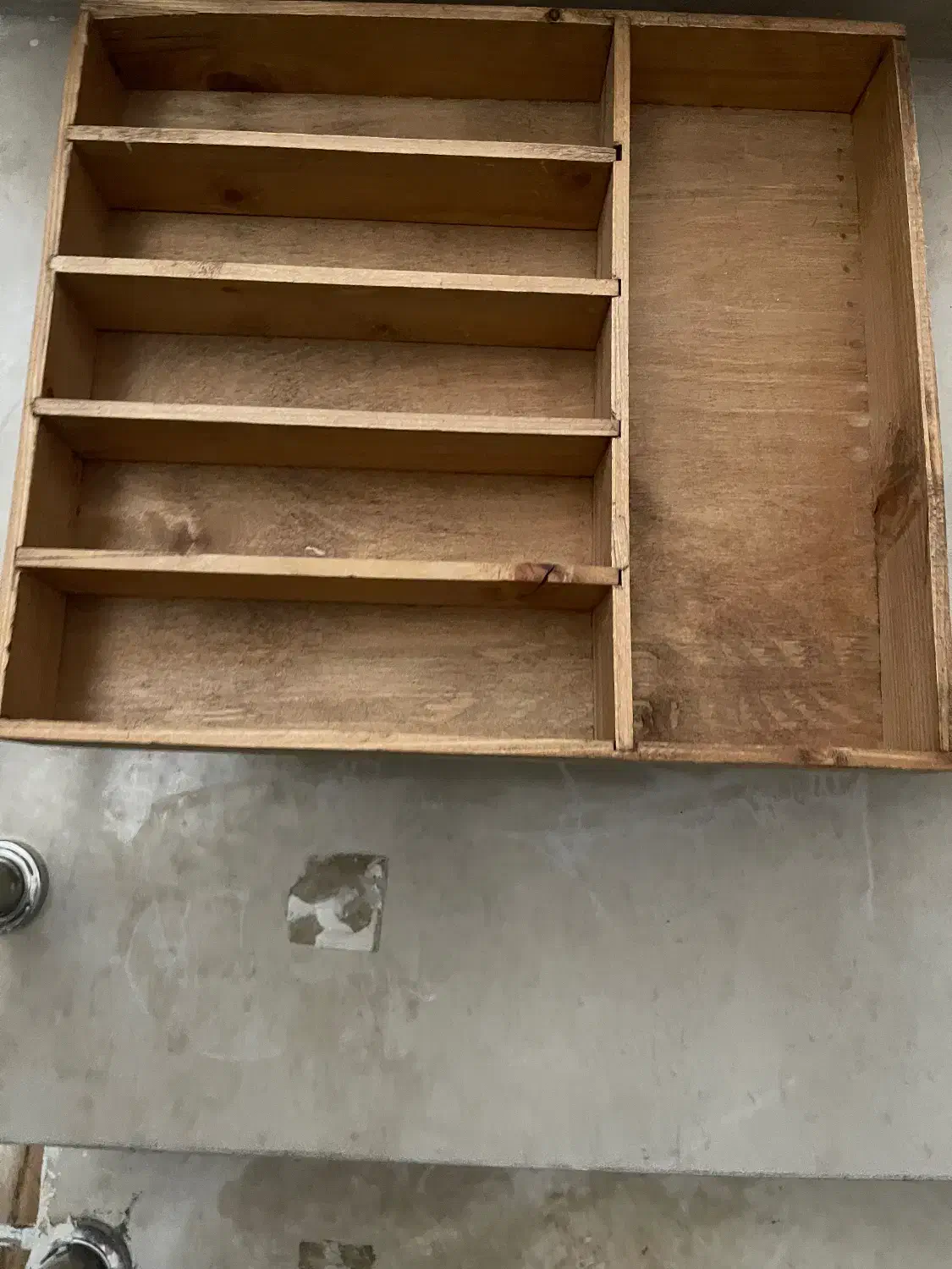 جاقاشق چنگال|آبچکان و نظمدهنده ظروف|سرپل ذهاب, |دیوار