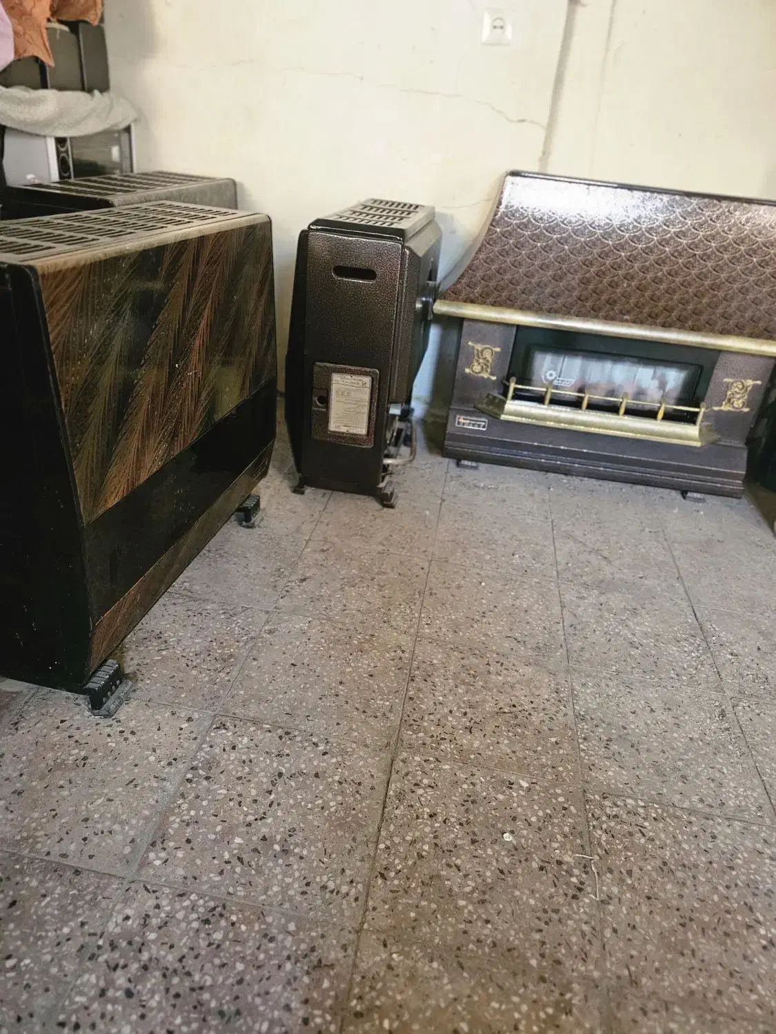 بخاری گازی ایمن گاز مشهد|بخاری، هیتر، شومینه|ماکو, |دیوار