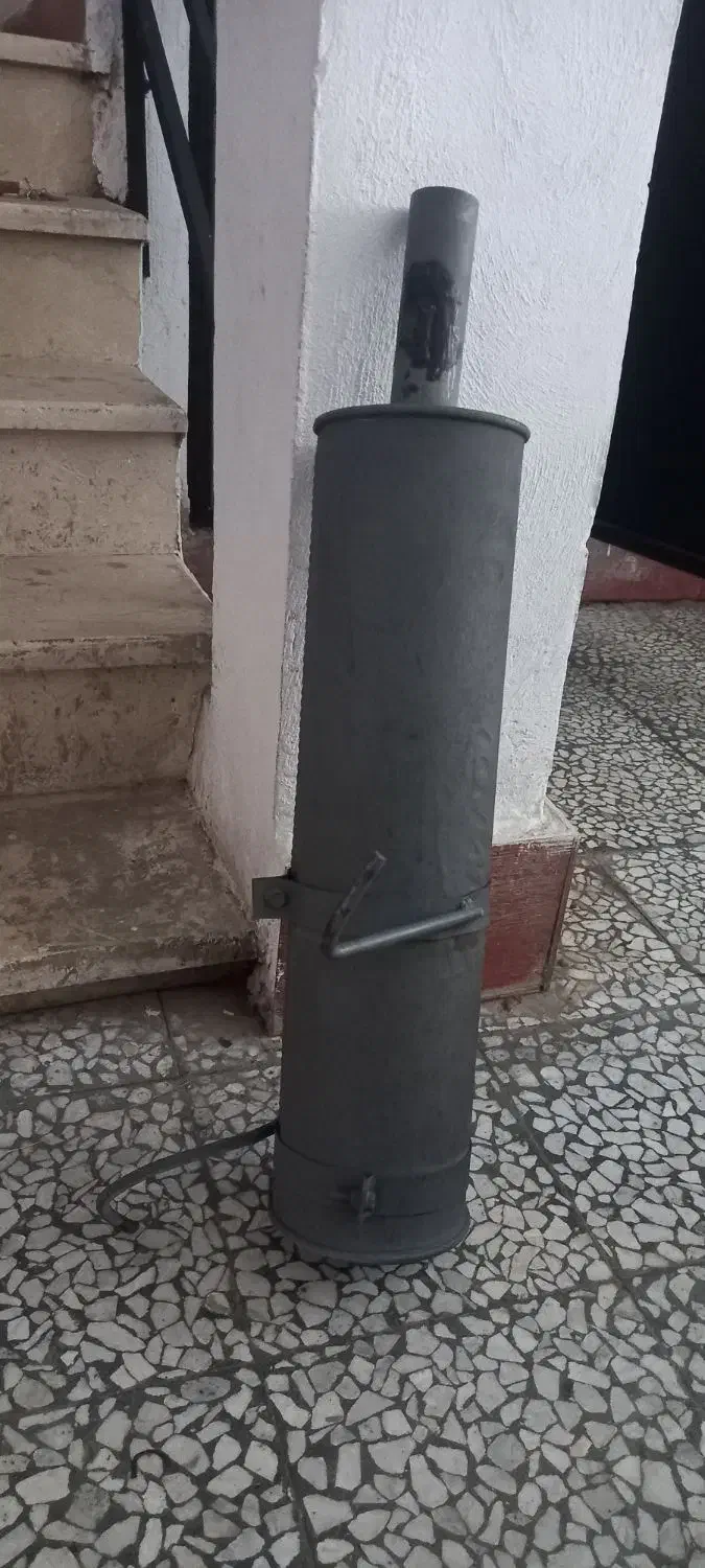 منبع اگزوز ۲۲۰ بنزی شرکت امید در حد نو|قطعات یدکی و لوازم جانبی|رشت, حمیدیان|دیوار