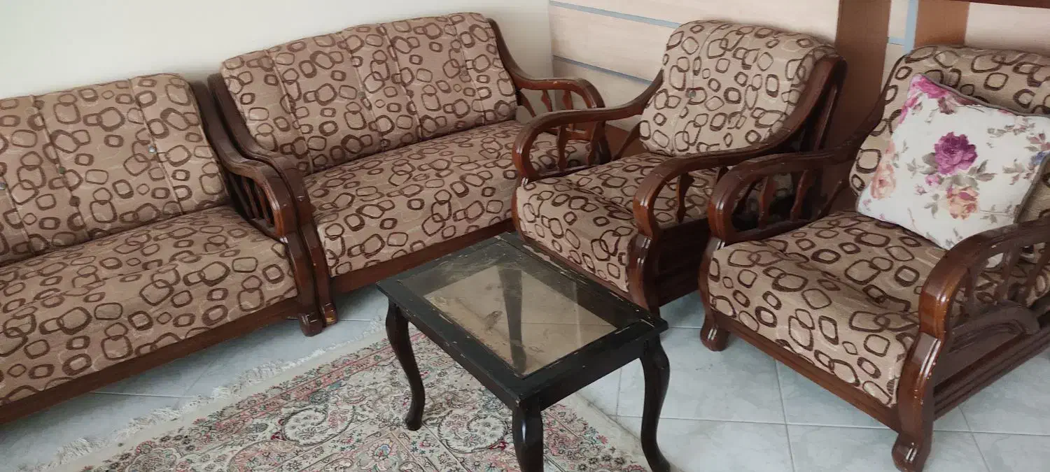 مبل راحتی 9نفره|مبلمان خانگی و میز عسلی|اصفهان, زهران|دیوار