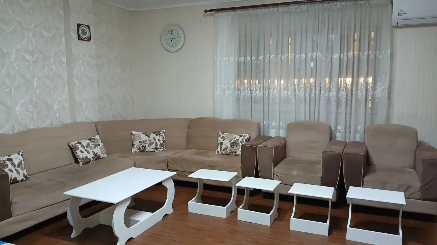 مبلمان ۸نفره ال باچوب نراد+ جلومبلی طبق تصویر|مبلمان خانگی و میز عسلی|رضوانشهر, |دیوار